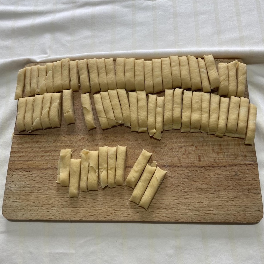 Sliced pasta pastry for bosnian pilav