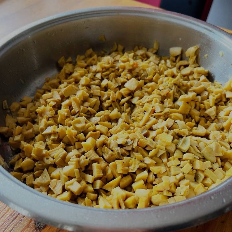 Chopped blancaccio mushrooms