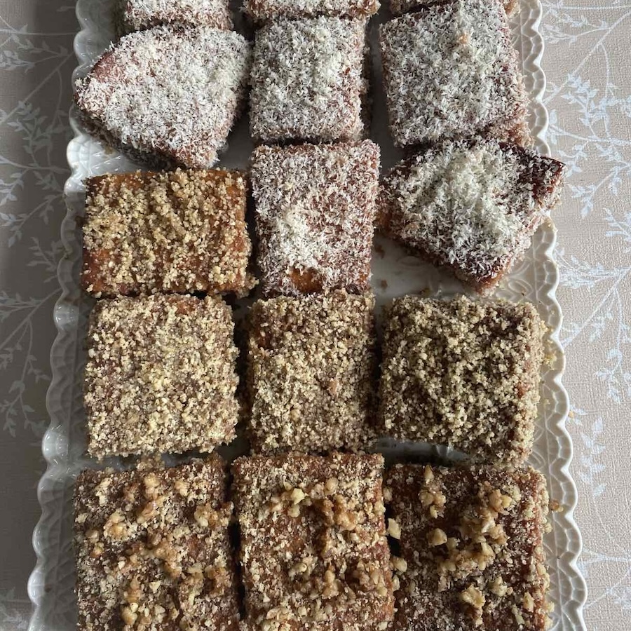 Bosnian recipe for chocolate coconut biscuits
