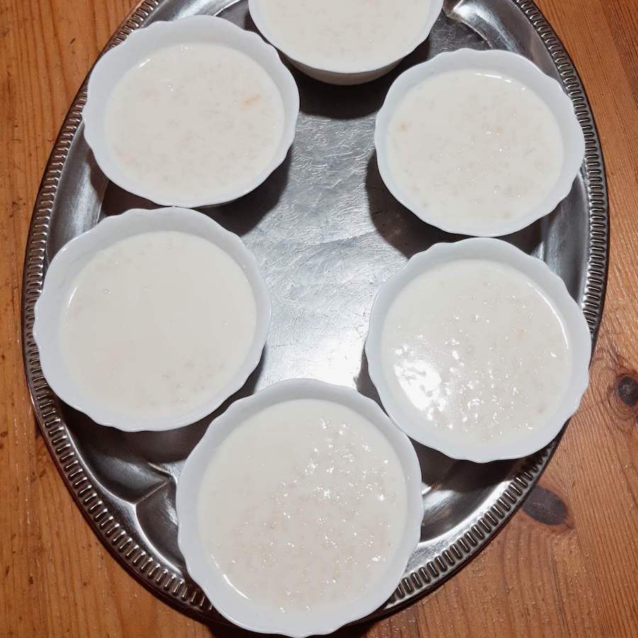 Rice pudding in bowls